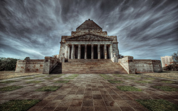 Картинка города исторические архитектурные памятники облака