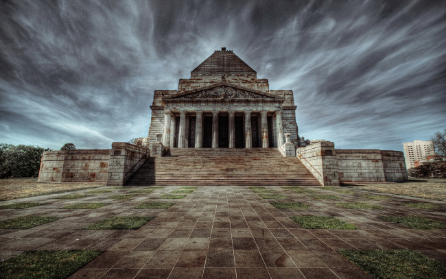 Обои картинки фото города, исторические, архитектурные, памятники, облака