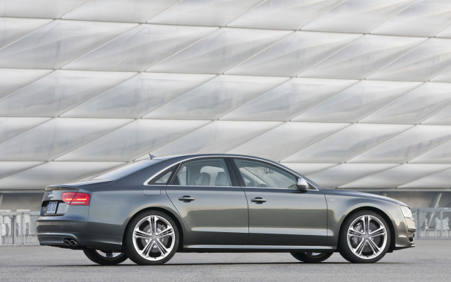 Обои картинки фото автомобили, audi, sedan, tfsi, s8, 4, 0