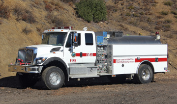 Картинка автомобили пожарные+машины автомобиль пожарный спецтехника