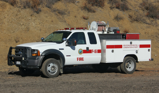Обои картинки фото автомобили, пожарные машины, пожарный, спецтехника, автомобиль