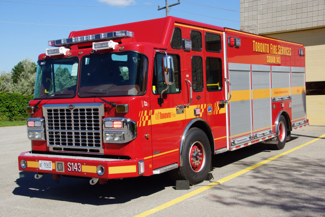 Обои картинки фото автомобили, пожарные машины, пожарный, спецтехника, автомобиль