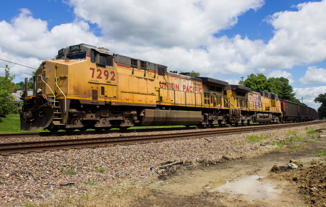 Обои картинки фото техника, поезда, дорога, железная, состав, локомотив