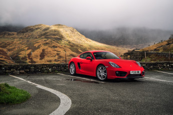 Картинка автомобили porsche 981c 2014г uk-spec gts cayman красный