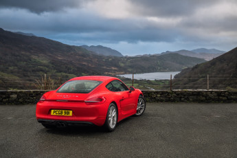 Картинка автомобили porsche красный 2014г 981c uk-spec gts cayman