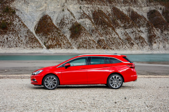 Картинка автомобили vauxhall astra biturbo sports 2016г красный tourer