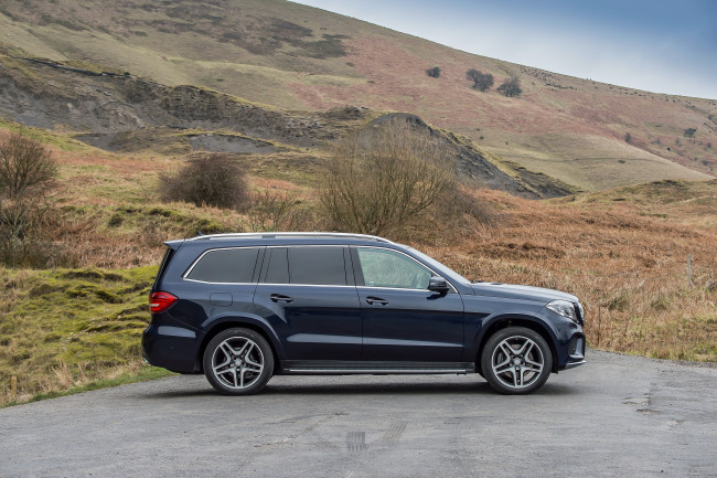 Обои картинки фото автомобили, mercedes-benz, x166, 2016г, uk-spec, amg, line, d, 4matic, gls, 350