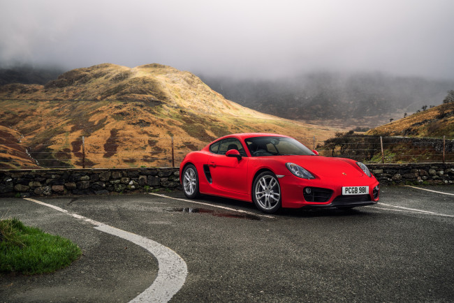 Обои картинки фото автомобили, porsche, 981c, 2014г, uk-spec, gts, cayman, красный