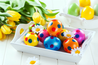 Картинка праздничные пасха крашенки тюльпаны