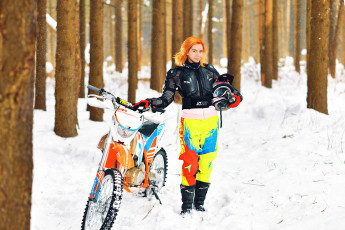 Картинка мотоциклы мото+с+девушкой девушка мотоцикл