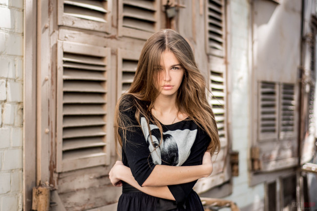 Обои картинки фото девушка, девушки, -unsort , брюнетки, темноволосые, модель