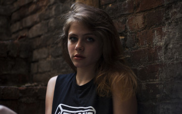 Картинка девушки -unsort+ лица +портреты футболка стена лицо olivia luccardi