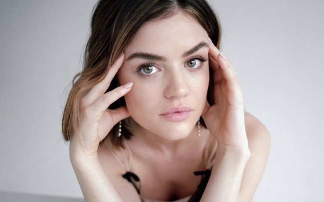 Обои картинки фото девушки, lucy hale, лицо, шатенка