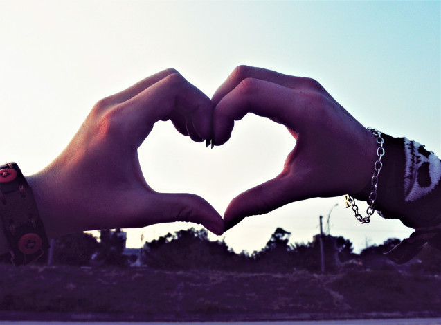 Обои картинки фото разное, руки,  ноги, сердечко