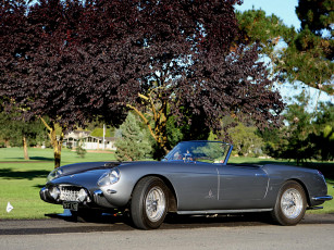 Картинка автомобили ferrari