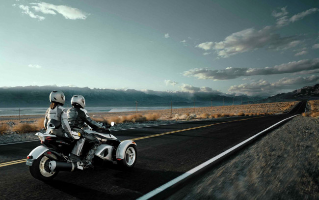 Обои картинки фото мотоциклы, трёхколёсные