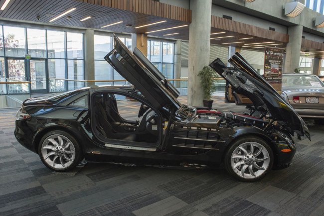 Обои картинки фото 2014 mercedes benz slr, автомобили, выставки и уличные фото, автосалон, выставка