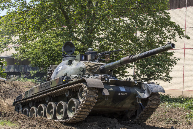 Обои картинки фото pz 6888 m-78073, техника, военная техника, музей, бронетехника, вооружение