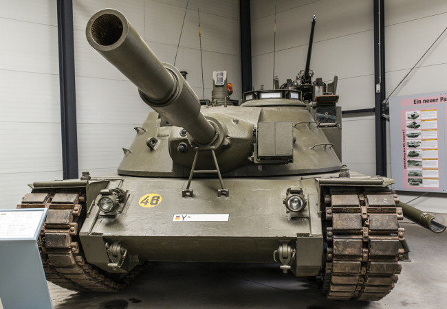 Обои картинки фото mbt-70, техника, военная техника, музей, бронетехника, вооружение