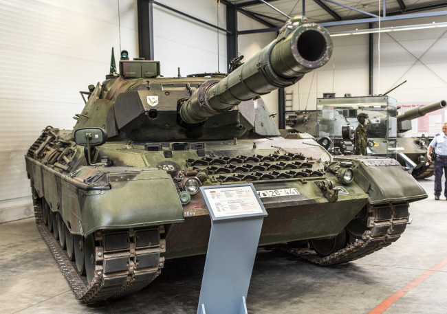 Обои картинки фото leopard 1 a5, техника, военная техника, музей, вооружение, бронетехника
