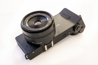 Картинка бренды -+другое сигма фотоаппарат камера черный