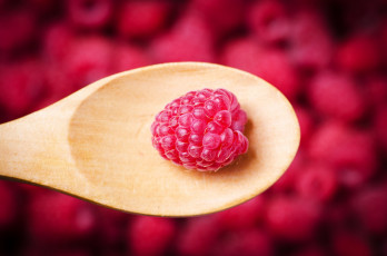 Картинка еда малина макро ягода ложка