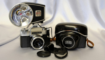 Картинка zeiss+ikon+contraflex+126 бренды -+другое фотокамера