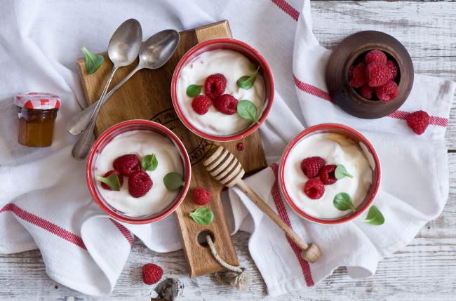 Обои картинки фото еда, мороженое,  десерты, вкуснятина, малина, сладость, десерт