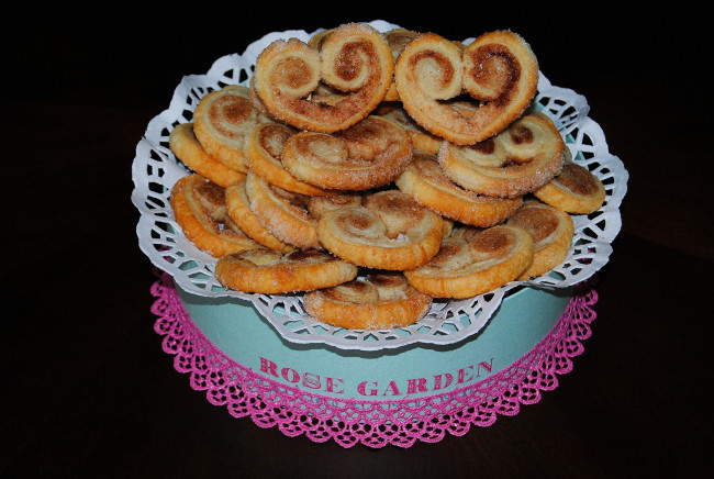 Обои картинки фото еда, хлеб,  выпечка, сладости