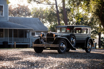 Картинка автомобили классика ruxton