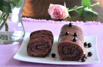 Картинка еда пироги рулет выпечка смородина шоколад