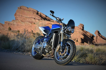 Картинка мотоциклы suzuki