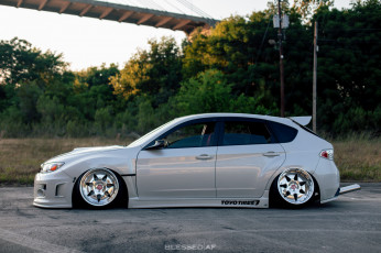 Картинка автомобили subaru