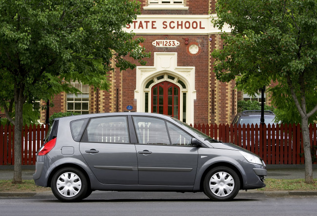 Обои картинки фото автомобили, renault