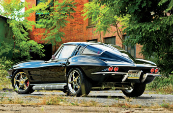 Картинка автомобили corvette