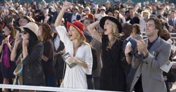 Картинка кино+фильмы 90210 beverly hills толпа крики эмоции болельщики