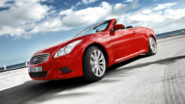 Картинка автомобили infiniti кабриолет красный инфинити небо дорога скорость облака