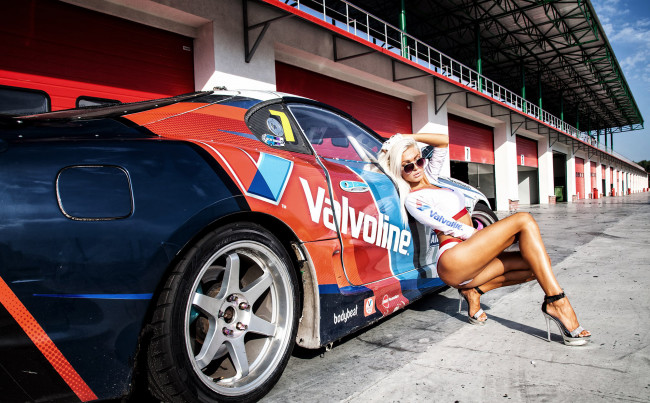 Обои картинки фото автомобили, -авто с девушками, девушки, авто