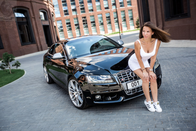 Обои картинки фото лиза и audi a5, автомобили, -авто с девушками, women, with, cars, лиза, audi, a5, сергей, якименко, ауди, черный
