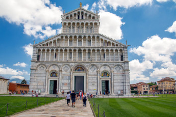 Картинка города пиза+ италия собор