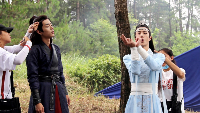 Обои картинки фото разное, знаменитости, ван, ибо, сяо, чжань, съемки, костюмы, люди