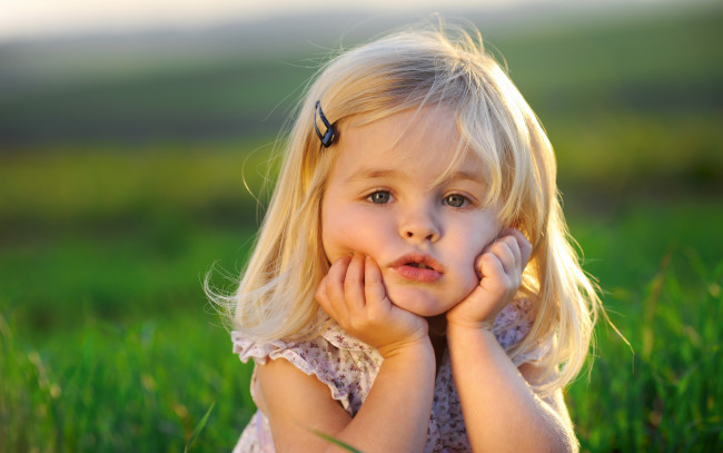 Обои картинки фото разное, люди, девочка, поляна