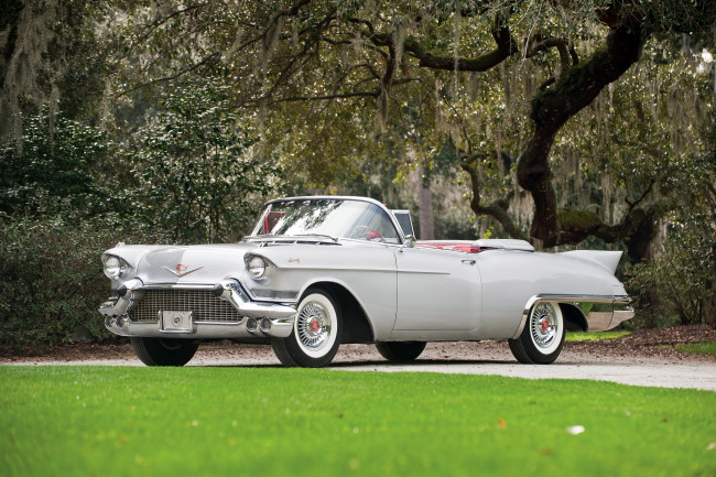 Обои картинки фото автомобили, cadillac