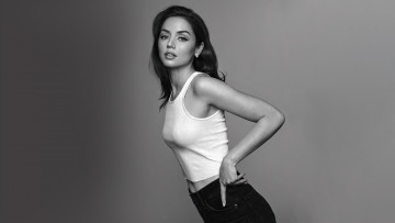 Картинка девушки ana+de+armas aна де армас актриса черно белое