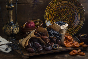 Картинка еда натюрморт сухофрукты