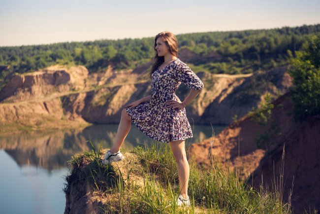 Обои картинки фото девушки, - брюнетки,  шатенки, девушка, позирует