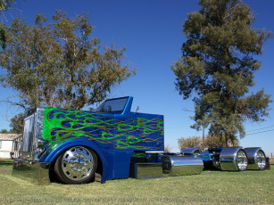 Картинка автомобили peterbilt