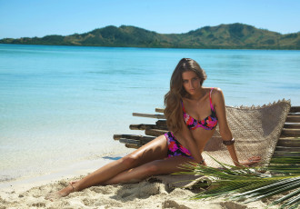 Картинка Clara+Alonso девушки бикини