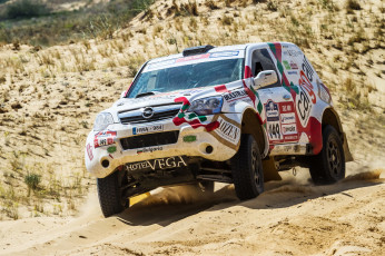 Картинка автомобили opel ралли antara