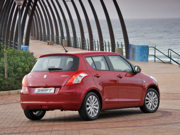 Обои картинки фото автомобили, suzuki, красный, za-spec, 5-door, swift